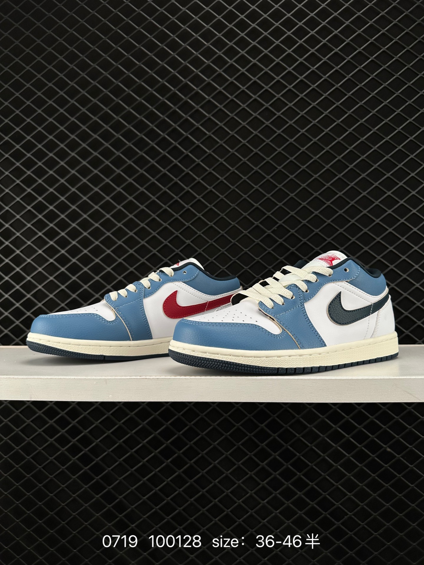 Air Jordan 1 Low AJ1